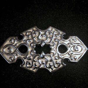 Premier Designs Ornate Silver Bar Brooch (NWOT)